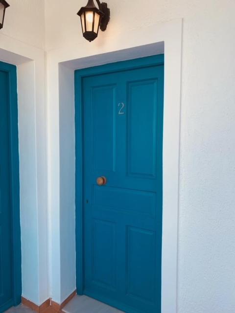 אדאמאס Manousos Rooms מראה חיצוני תמונה