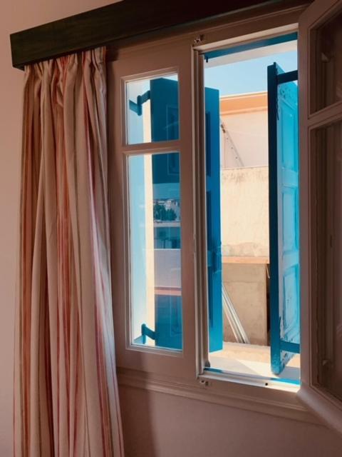 אדאמאס Manousos Rooms מראה חיצוני תמונה